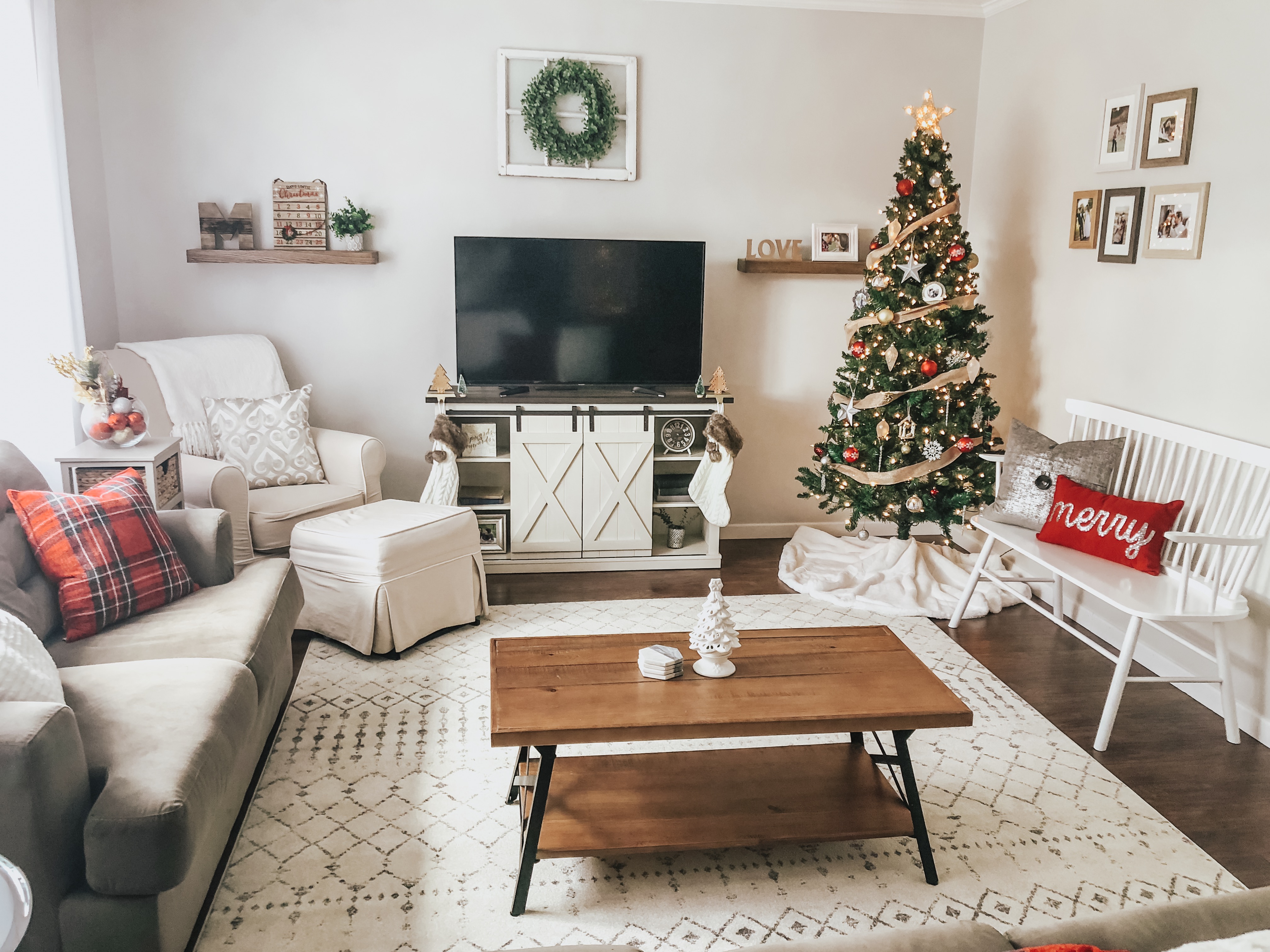 Holiday Decor Living Room Tour - Meshko Moments